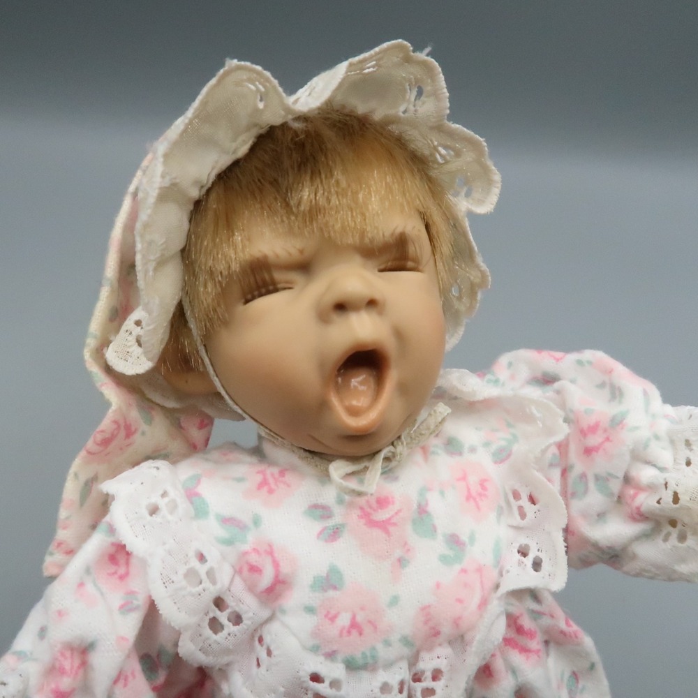 Vintage Adorable Yawning Berenguer Sleepy Baby Doll Outfit Realistic JC Toy